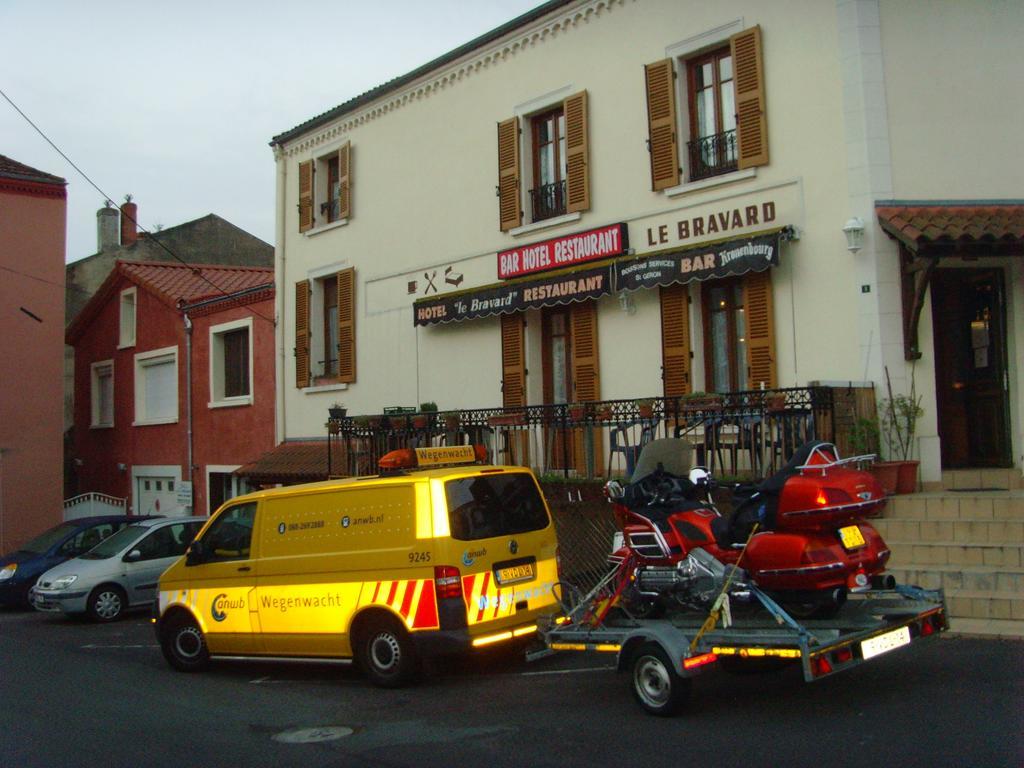 Le Bravard Jumeaux Exterior foto