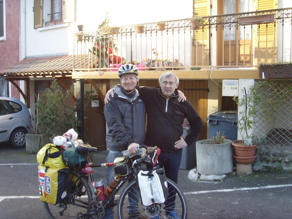 Le Bravard Hotel Jumeaux Exterior foto